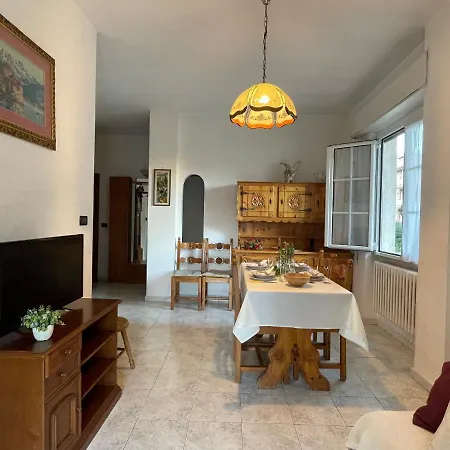 Borghetto Center Large -free Parking . Borghetto Santo Spirito